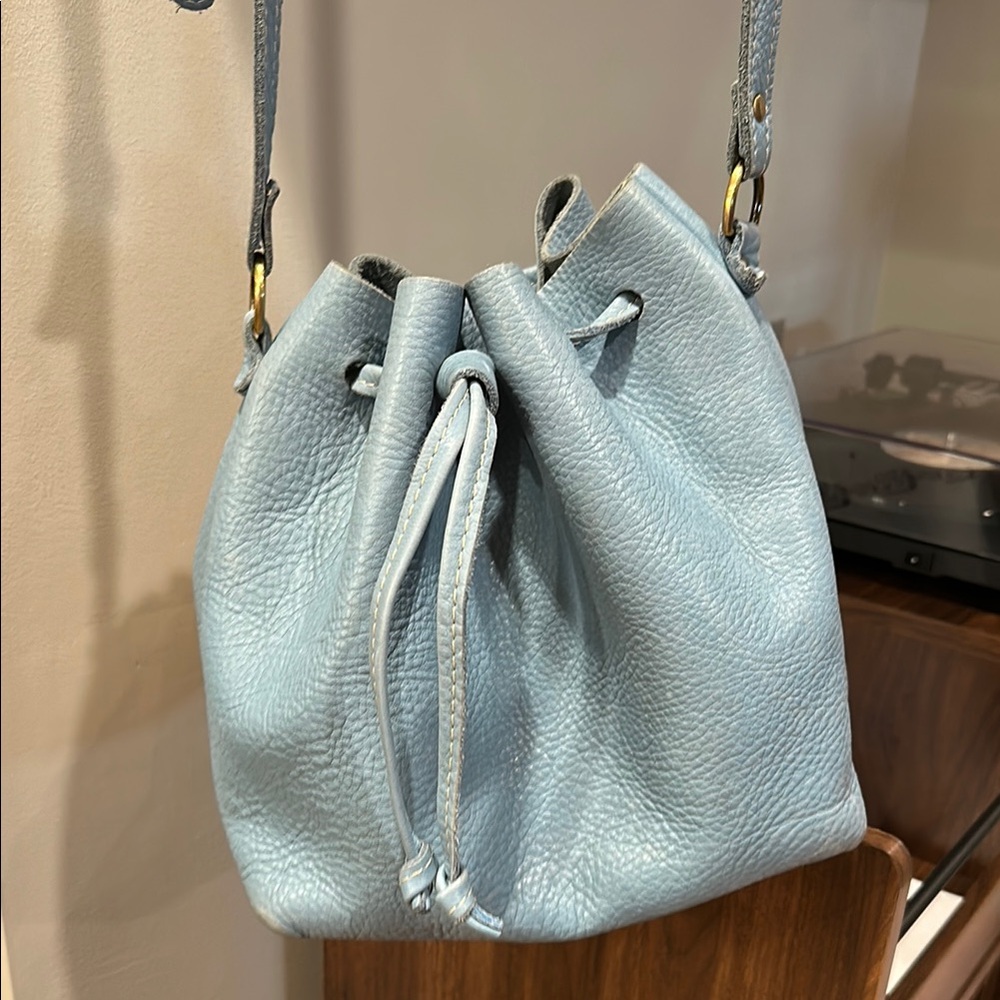 Portland Leather Blue Shoulder Bag with Drawstring Closure